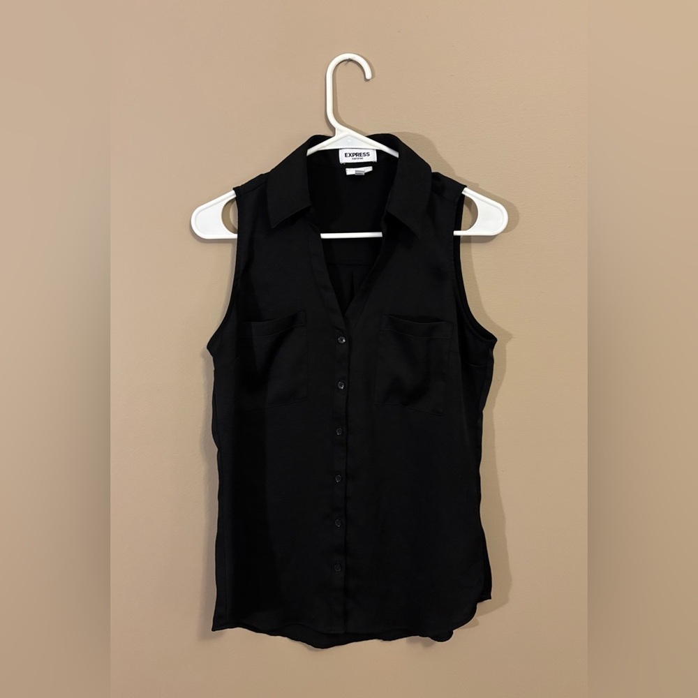 Express Black Sleeveless Button-Down Shirt